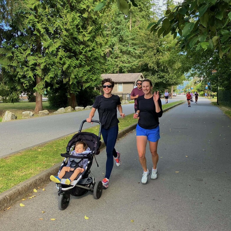 Francesca and Maria run in the Ambleside Park Run